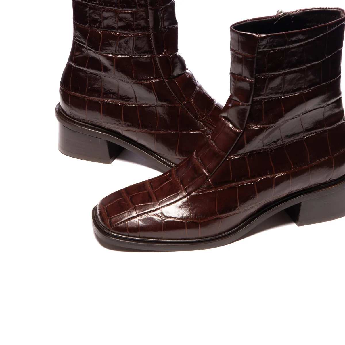 Gilgen Brown Croco sold by L'Intervalle product image thumbnail 4