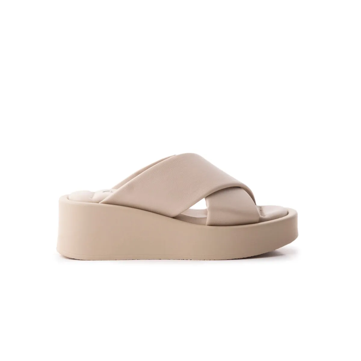 Chou Beige Leather sold by L'Intervalle