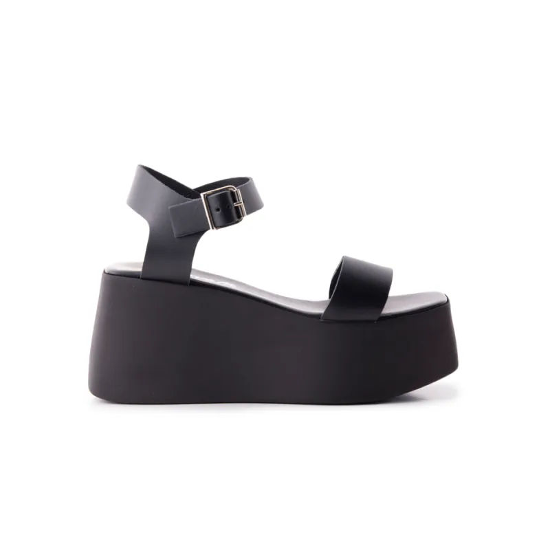 Chaton Black Leather sold by L'Intervalle