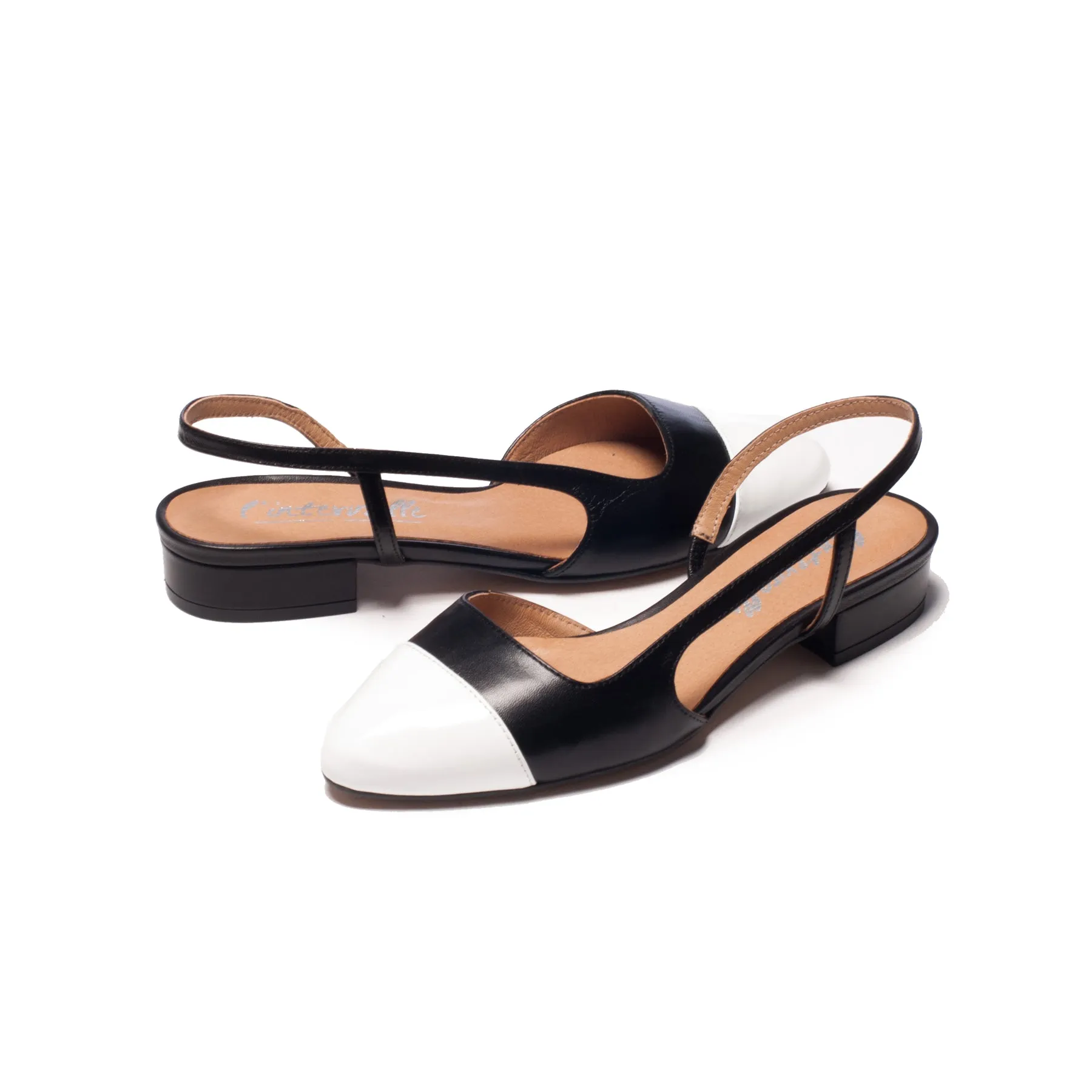 Udele White Leather sold by L'Intervalle product image thumbnail 4