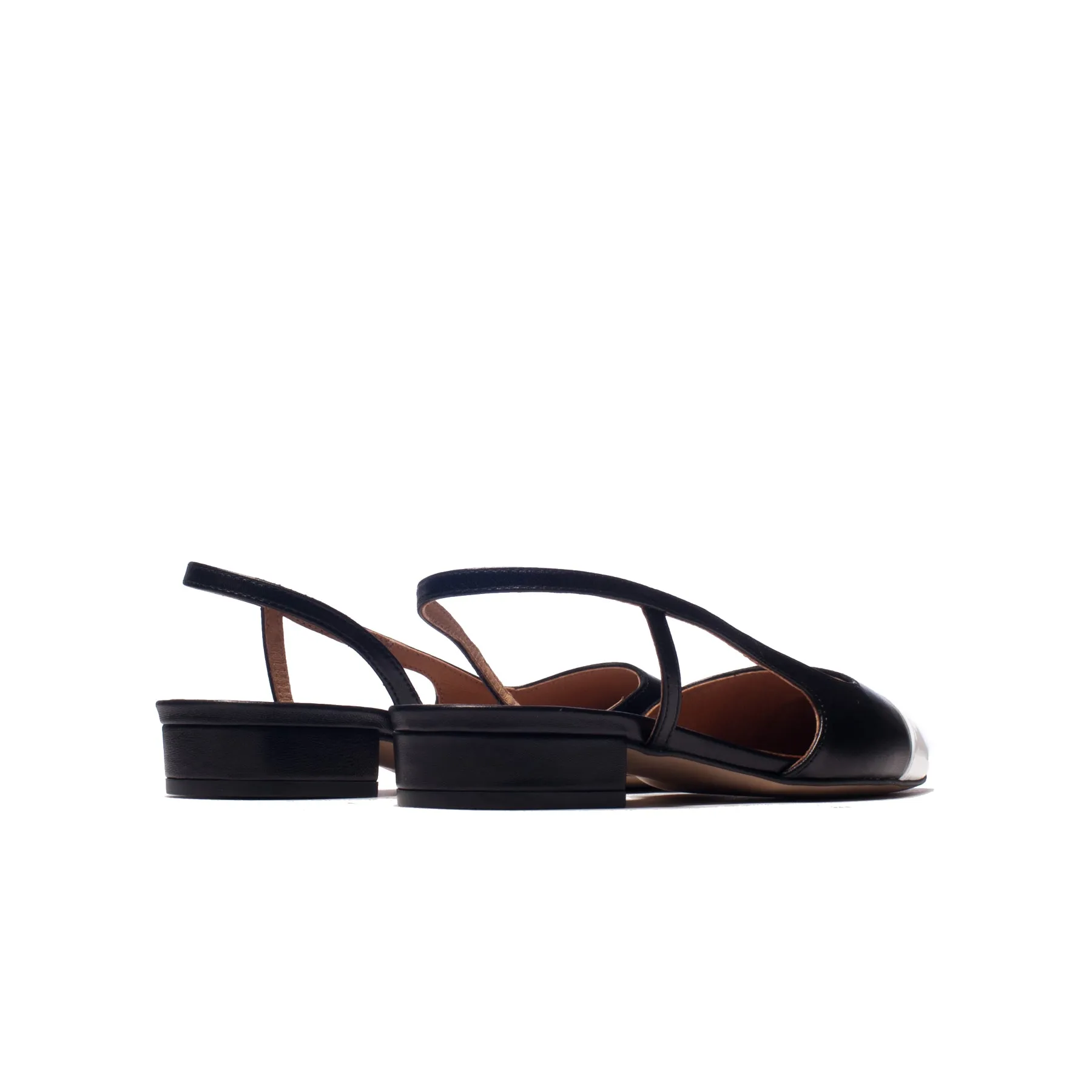 Udele White Leather sold by L'Intervalle product image thumbnail 3