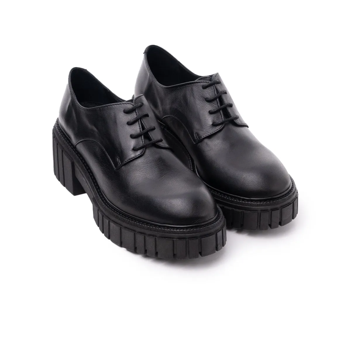 Willington Black Leather sold by L'Intervalle product image thumbnail 2