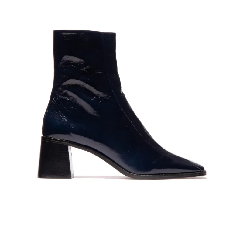 Bogart Navy Leather sold by L'Intervalle