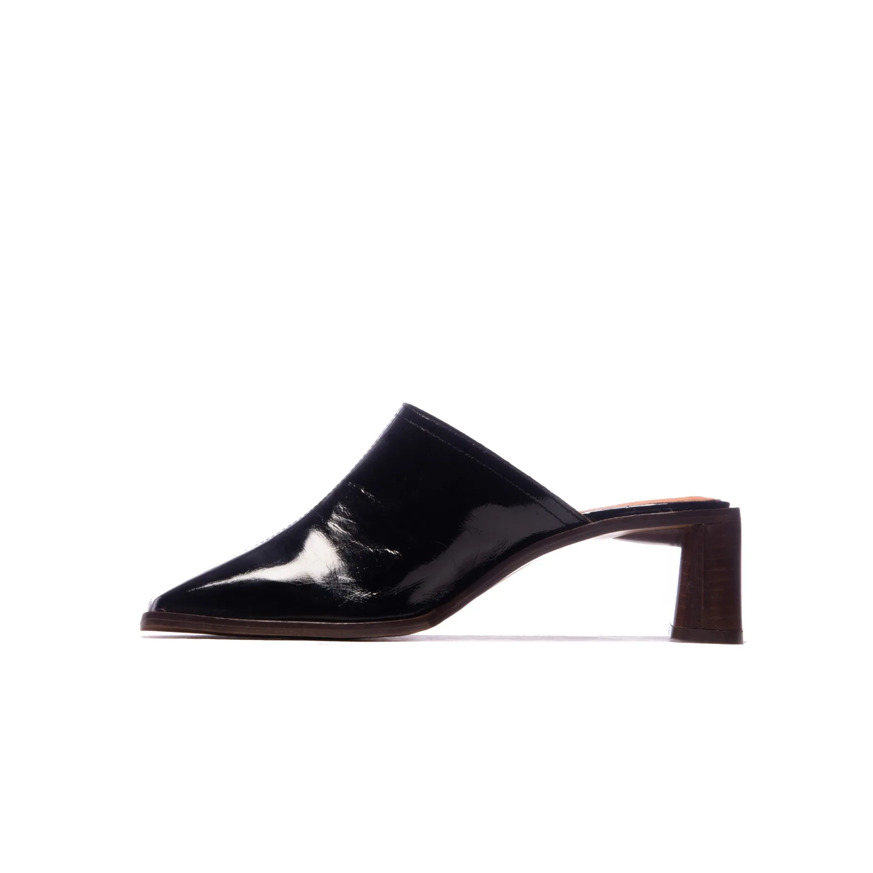 Lilia Black Leather sold by L'Intervalle product image thumbnail 2