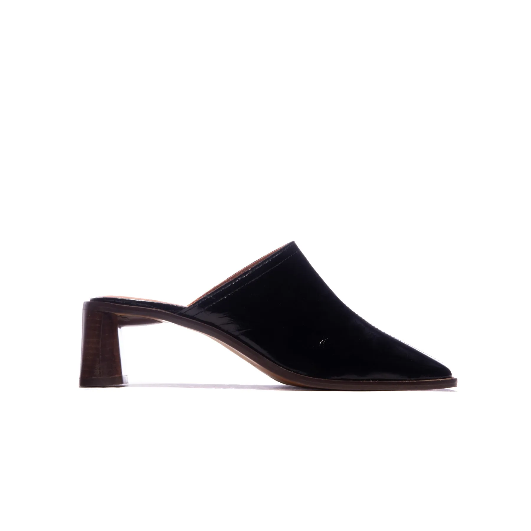 Lilia Black Leather sold by L'Intervalle