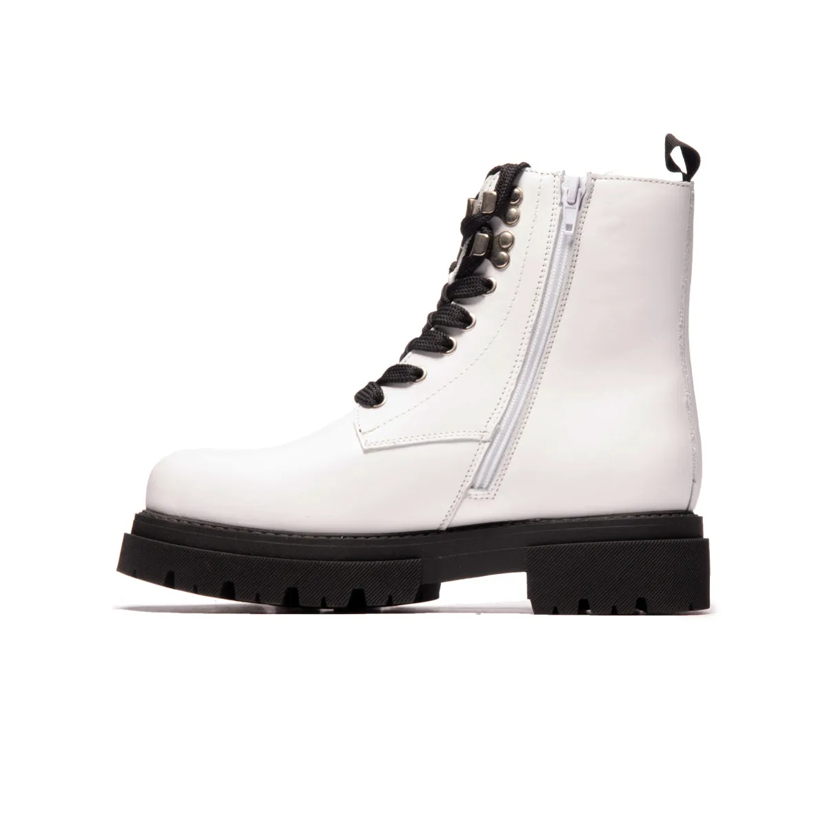 Jarry White Leather sold by L'Intervalle product image thumbnail 3