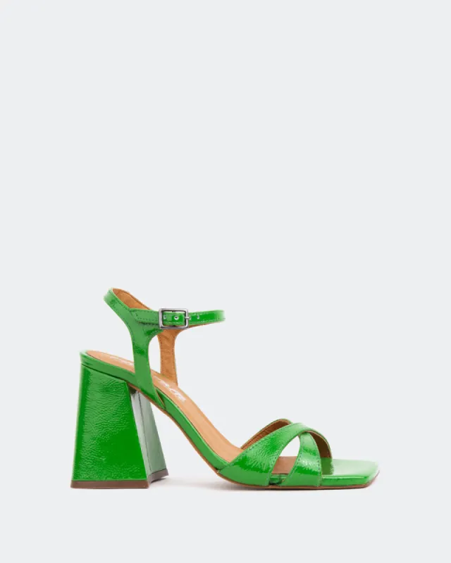 Giligan Green Naplack sold by L'Intervalle