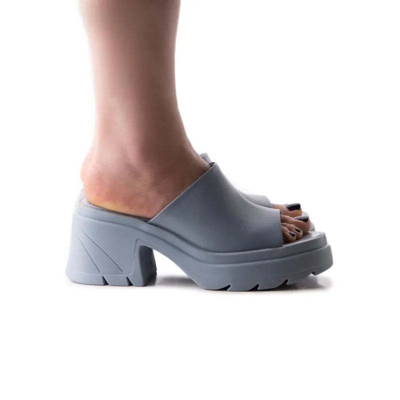 Reagan Light Blue Leather sold by L'Intervalle