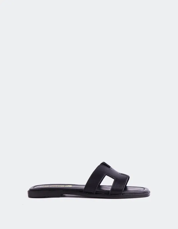 Firrel Black Leather sold by L'Intervalle