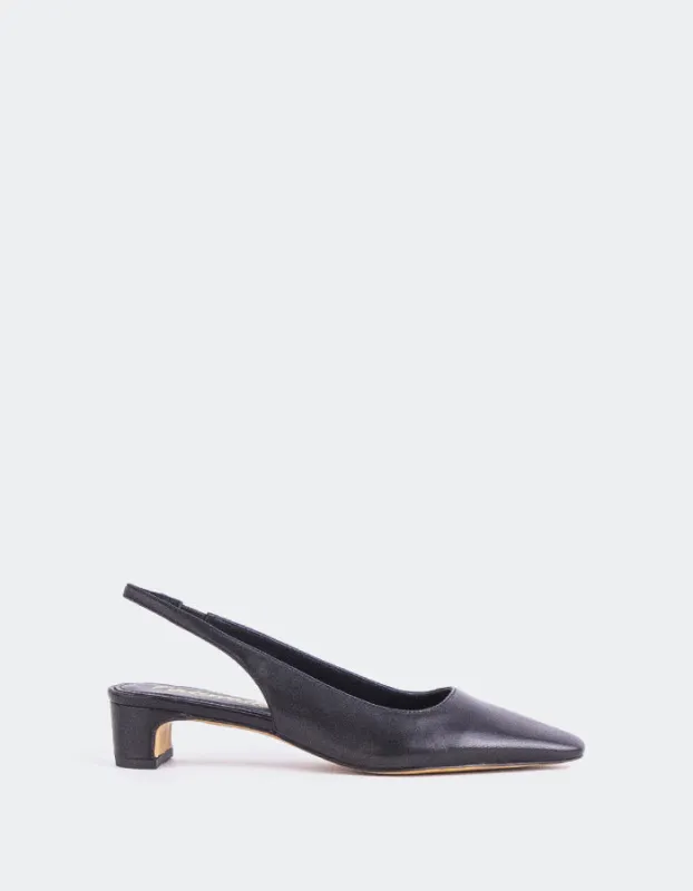Krimpen Black Leather sold by L'Intervalle