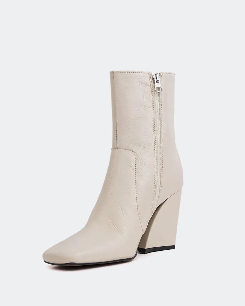 Nazaire Off White Leather sold by L'Intervalle product image thumbnail 4