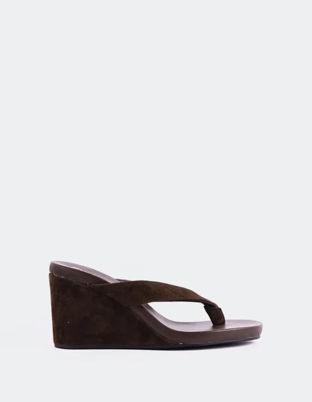 Felly Brown Suede sold by L'Intervalle