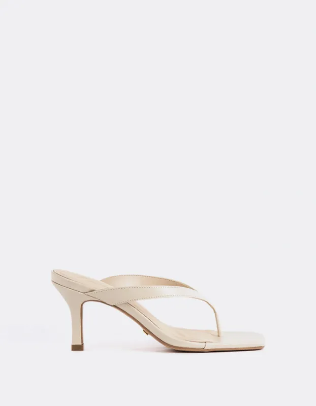 Delight Off White Leather sold by L'Intervalle