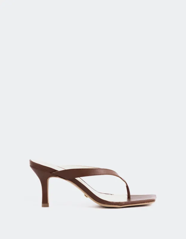 Delight Cognac Leather sold by L'Intervalle