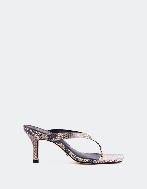 Delight Natural Snake made by L'Intervalle