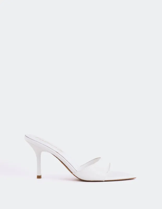 Hedel Off White Patent sold by L'Intervalle