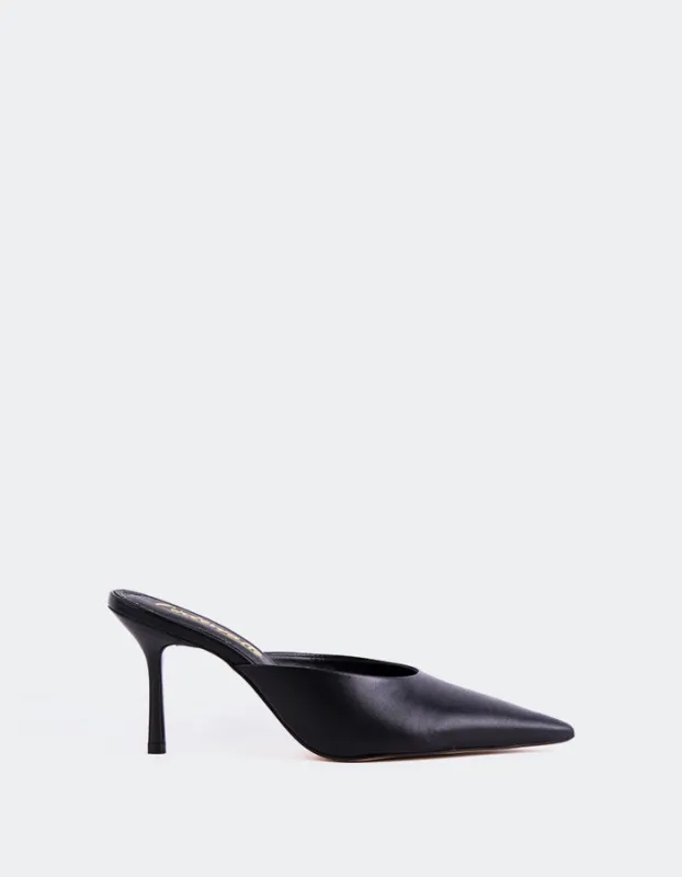 Carys Black Leather sold by L'Intervalle