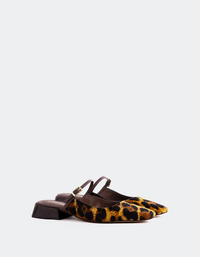 Calantha Leopard Pony sold by L'Intervalle product image thumbnail 3