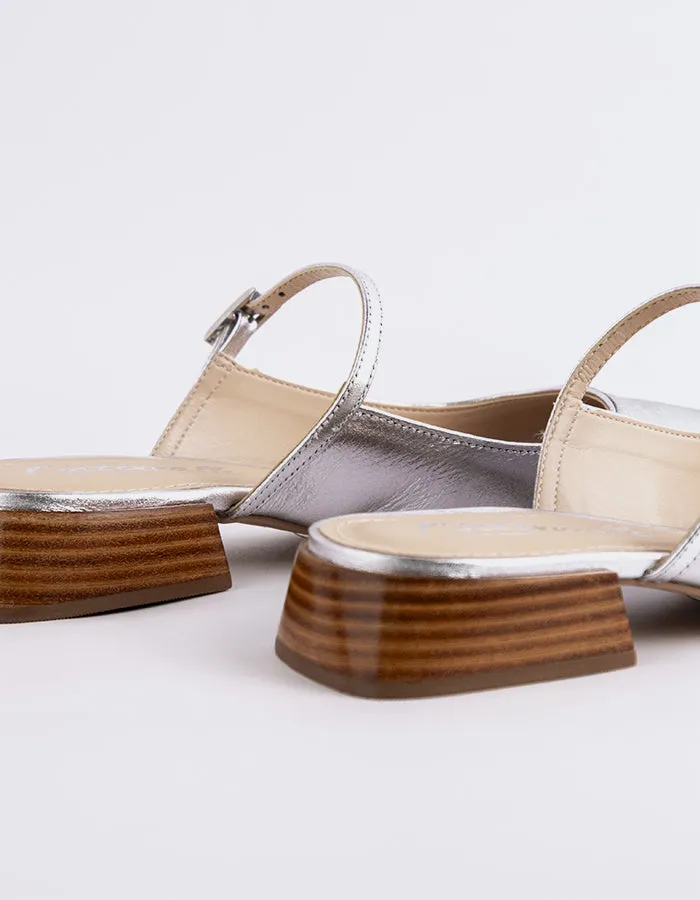 Calantha Silver Leather sold by L'Intervalle product image thumbnail 4