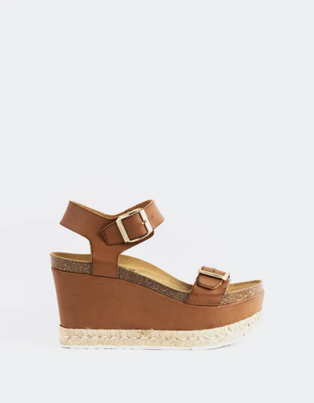 Goldie Tan Leather sold by L'Intervalle