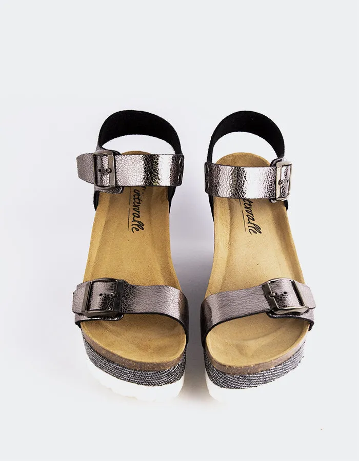 Goldie Pewter Cracked Leather sold by L'Intervalle product image thumbnail 5