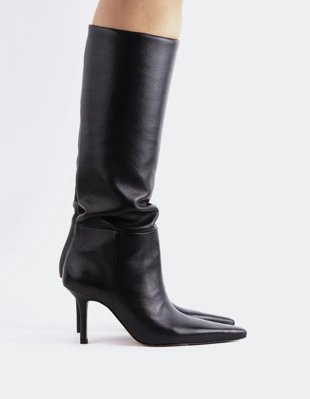 Gladez Black Leather sold by L'Intervalle