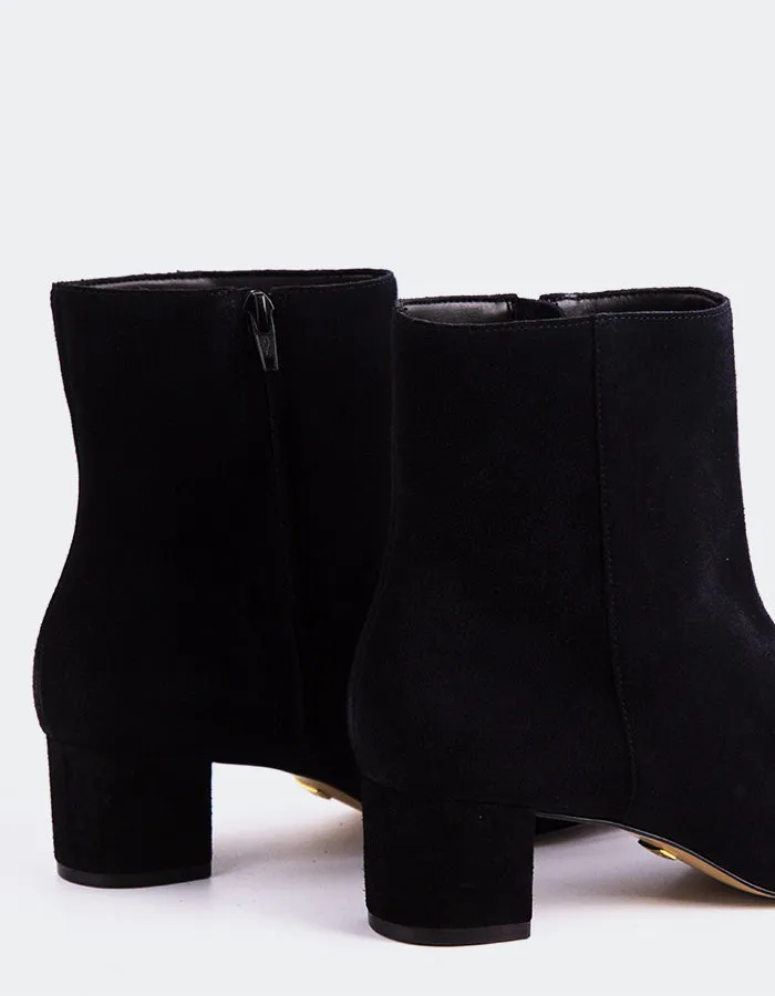 Gracyn Black Suede sold by L'Intervalle product image thumbnail 4