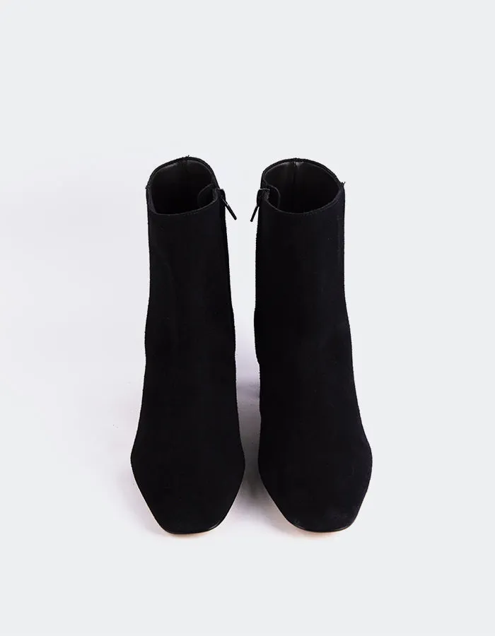 Gracyn Black Suede sold by L'Intervalle product image thumbnail 5