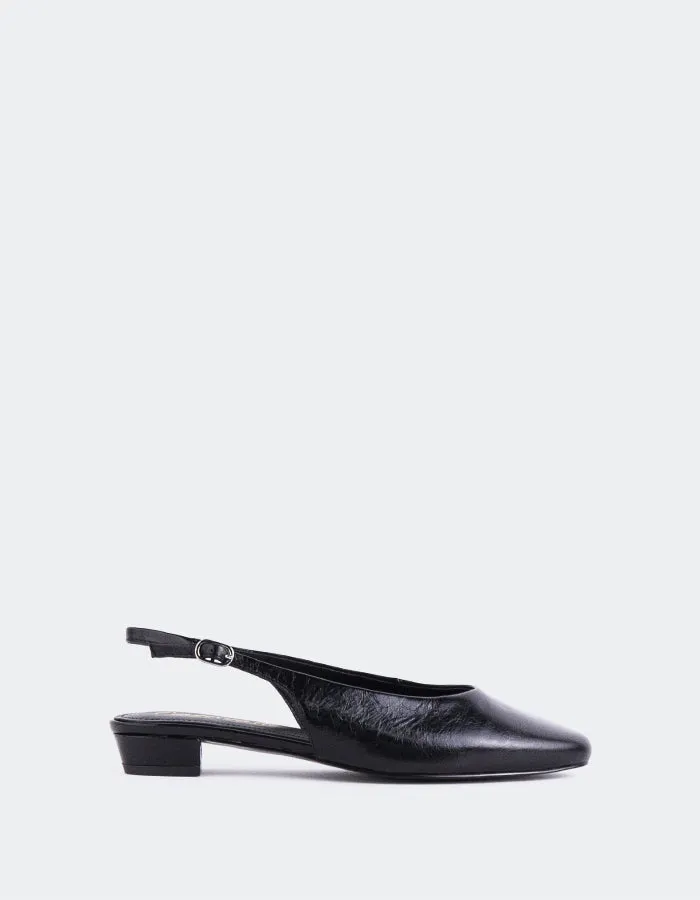 Brassia Black Leather sold by L'Intervalle