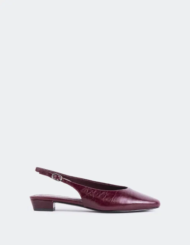 Brassia Burgundy Leather sold by L'Intervalle