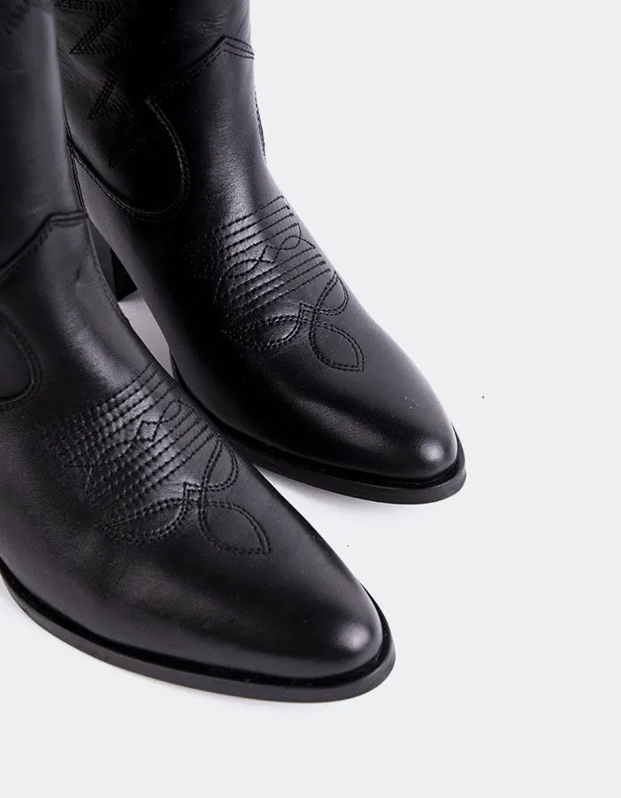 Freyr Black Leather sold by L'Intervalle product image thumbnail 2