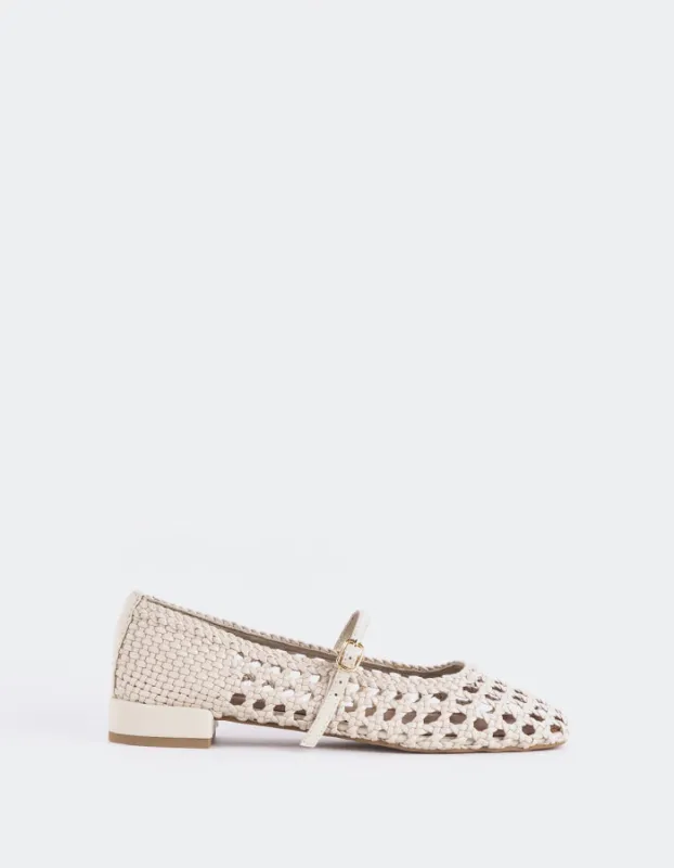 Izaro Off White Woven sold by L'Intervalle