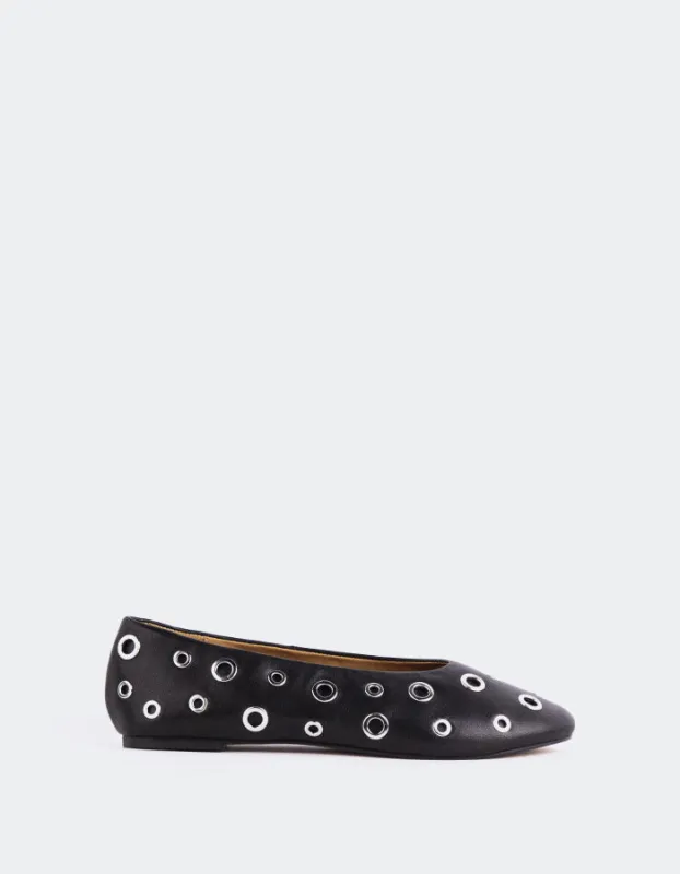 Ohrid Black Leather sold by L'Intervalle