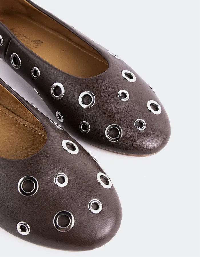 Ohrid Brown Leather sold by L'Intervalle product image thumbnail 2