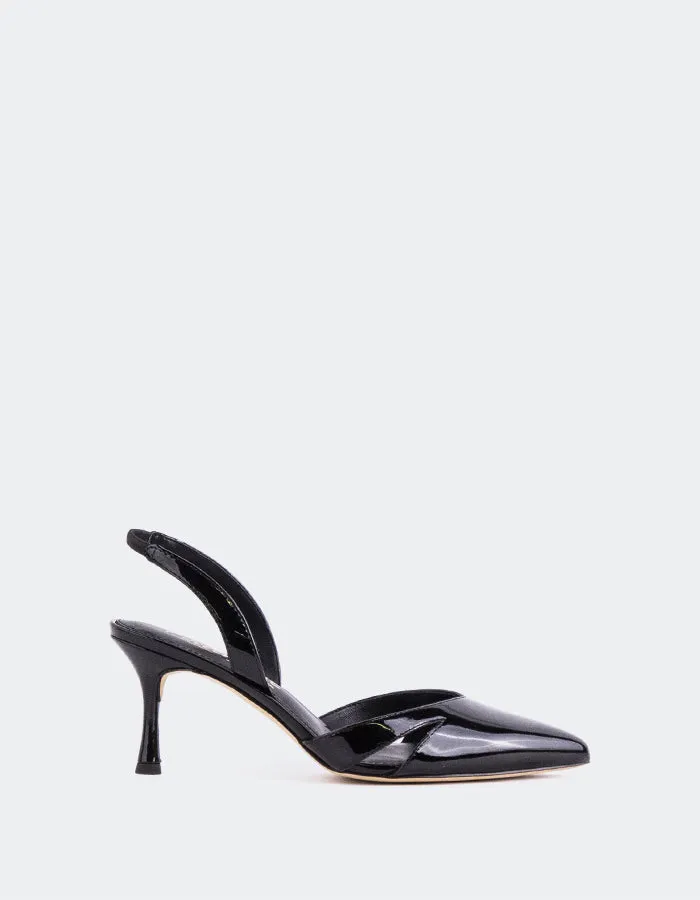 Vescia Black Patent sold by L'Intervalle