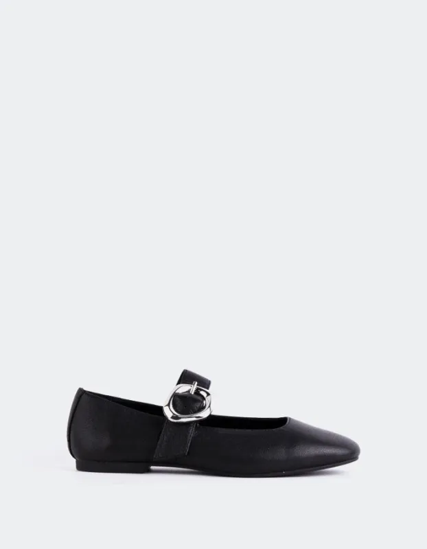 Vady Black Leather sold by L'Intervalle