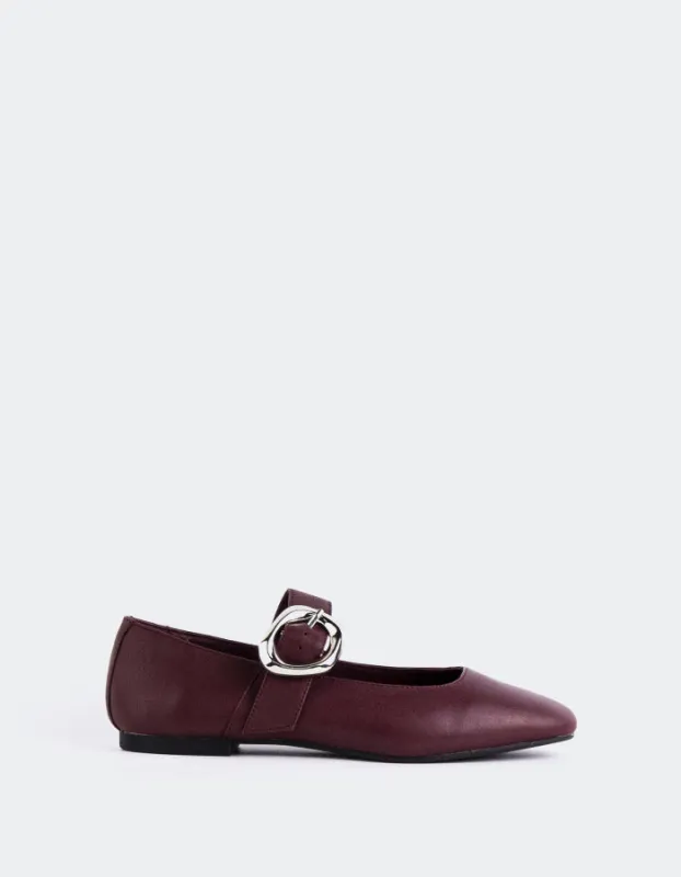 Vady Burgundy Leather sold by L'Intervalle