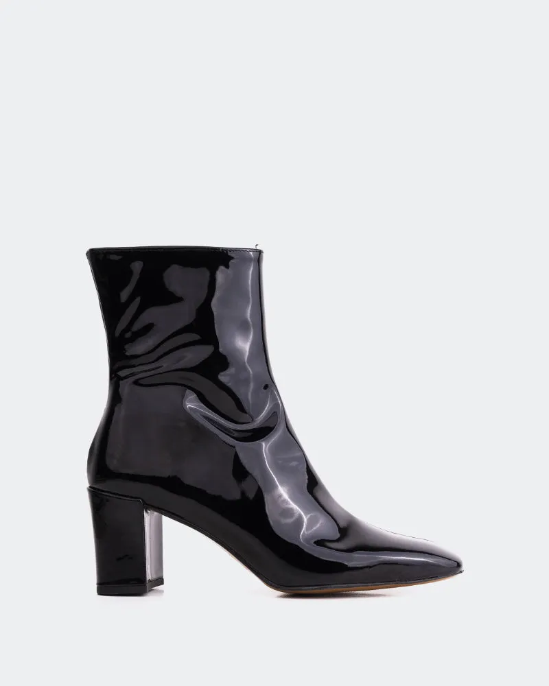 Jepson Black Patent sold by L'Intervalle