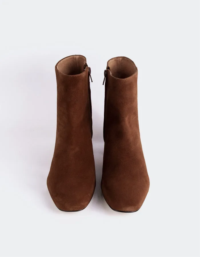 Gracyn Brown Suede sold by L'Intervalle product image thumbnail 5