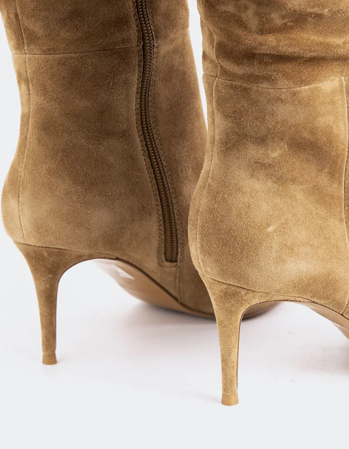 Altair Taupe Suede sold by L'Intervalle product image thumbnail 4