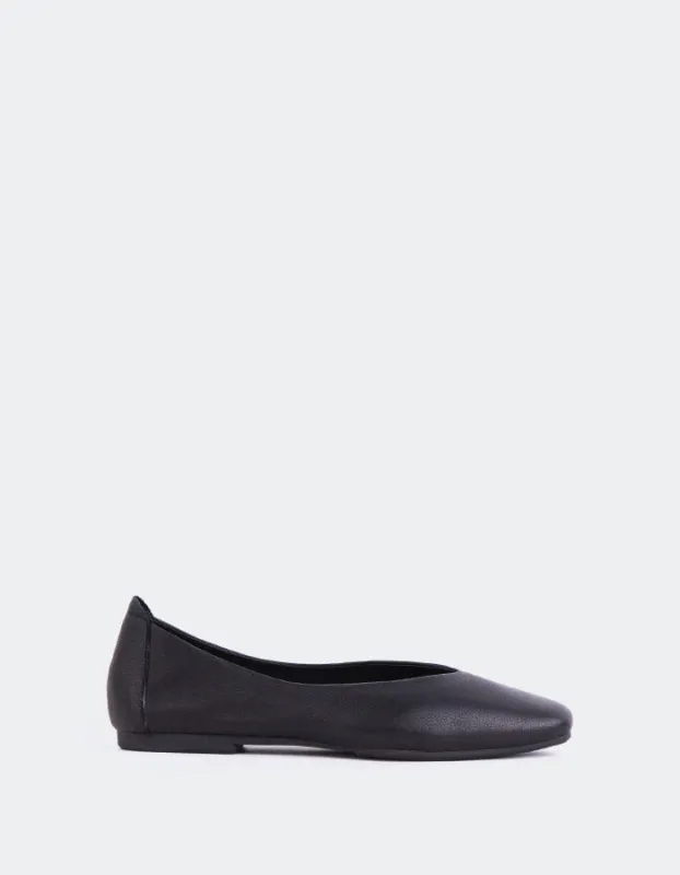 Scot Black Leather sold by L'Intervalle