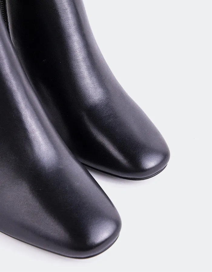 Sarchi Black Leather sold by L'Intervalle product image thumbnail 2