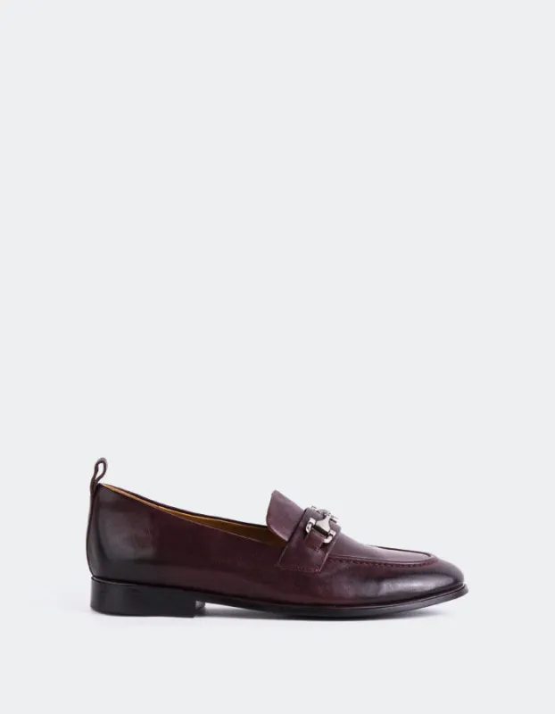 Montenegro Burgundy Leather sold by L'Intervalle