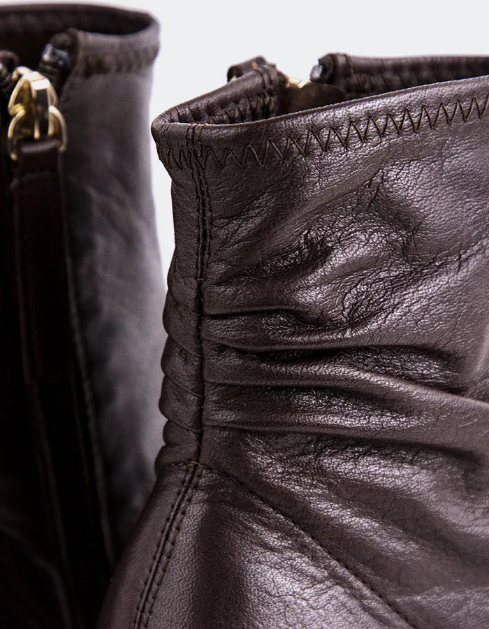 Farron Brown Leather sold by L'Intervalle product image thumbnail 5