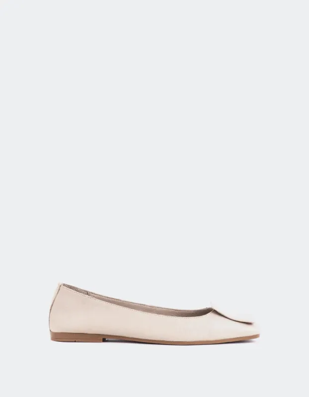 Prianca Grey Leather sold by L'Intervalle