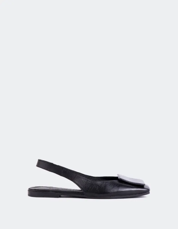 Philema Black Leather sold by L'Intervalle