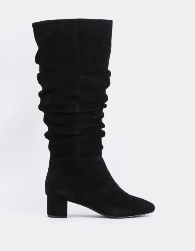 Seth Black Suede sold by L'Intervalle