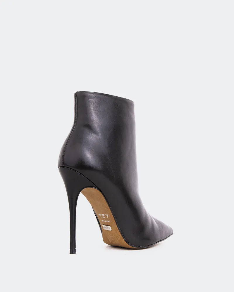 Beauty Black Leather sold by L'Intervalle product image thumbnail 3