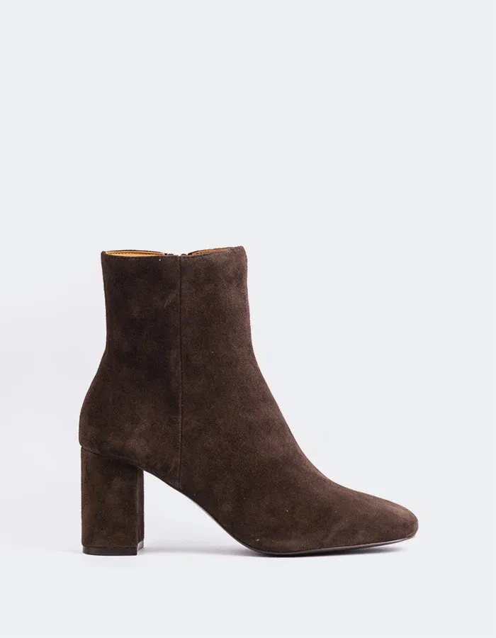 Sarchi Chocolate Suede sold by L'Intervalle