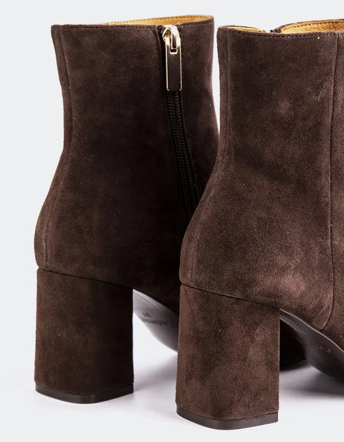 Sarchi Chocolate Suede sold by L'Intervalle product image thumbnail 4